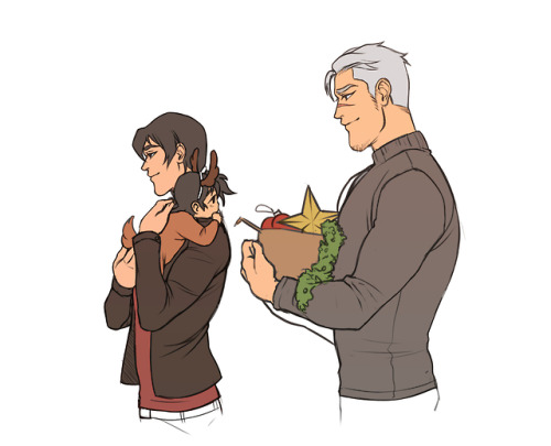 eri-damon: Sheith family ready to decorate for Xmas!