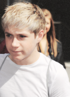    niall in white tees         