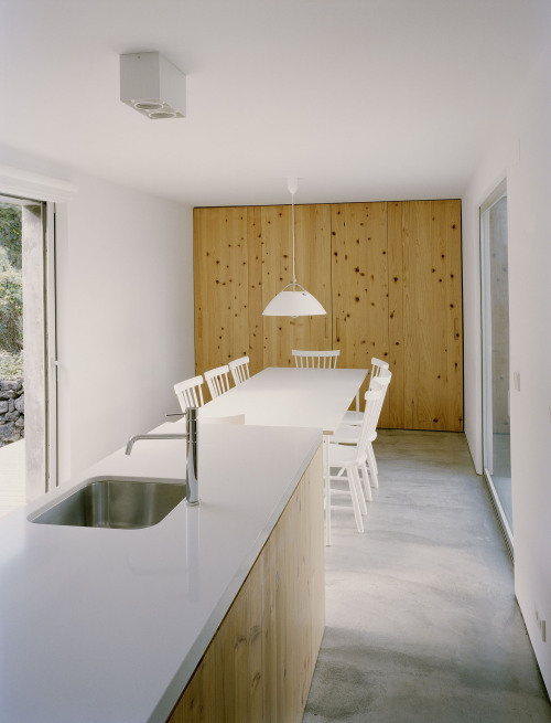 E/C House / SAMI-arquitectos Portugal, 2013