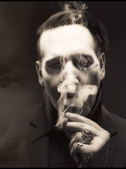 MARILYN FUCKING MANSON 