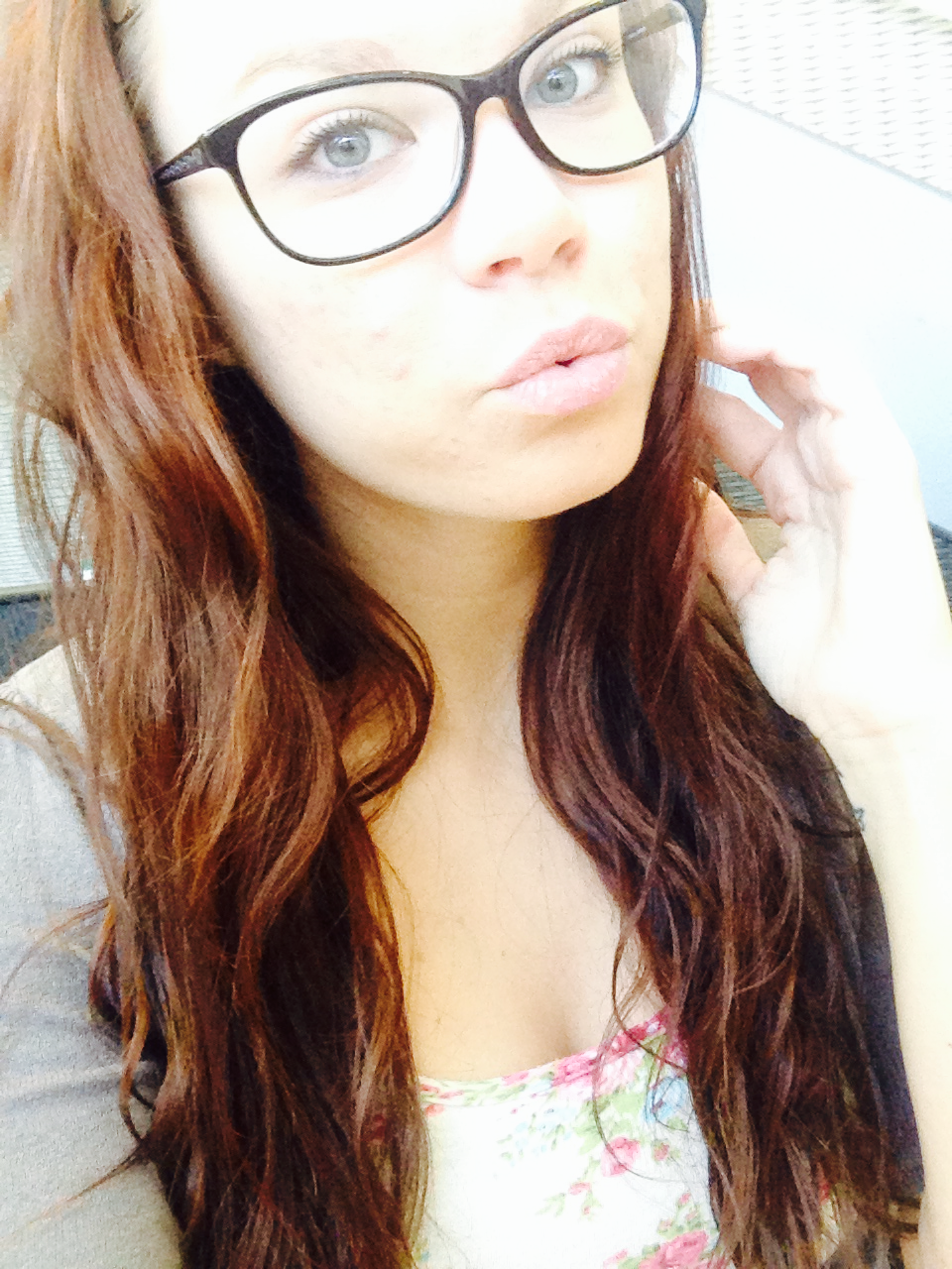 imfindingbeautyinthedissonance:  I look like a child…  Your Beautiful