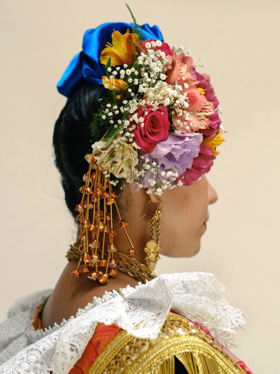 tierras:Guelaguetza hairstyles by Netzahualxochitl Huerta featured in Vogue México