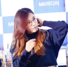 eunjieveryday:  Eunji Potter🤓 