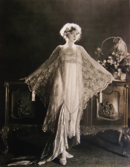 Lillian Gish
