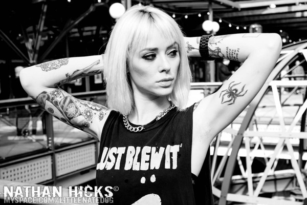  Alysha Nett 