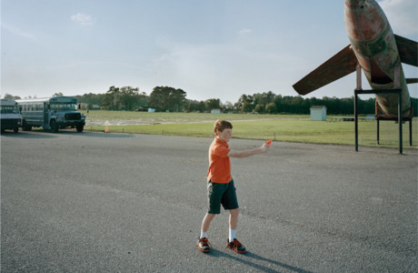 ignant:  Poignant Photographs Of North Carolina By Aaron Canipe http://ift.tt/1KIbZ9C