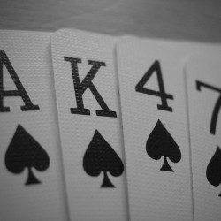 manuelacardona:  #AK47 #Poker ♠