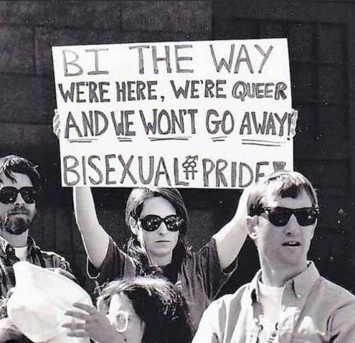 bi-trans-alliance:Pride Parade, Boston, Massachusetts, 1990. Photo via @biresourcecenter