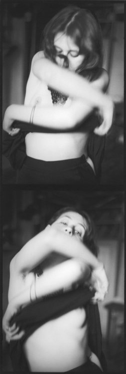 from the series “In my Room“ by Saul Leiter