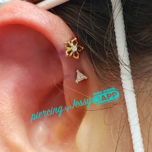 Cutest forward helix jewelry combo eva on this freshie! #mayajewelry #buddhajewelryorganics#doub