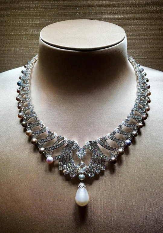 cartier pearl and diamond necklace