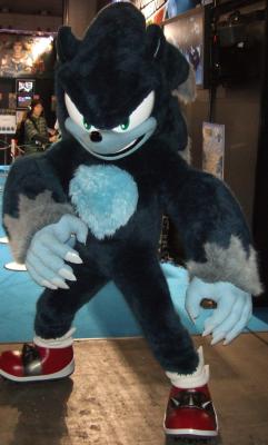 ribbodotcom:  The first time I saw that Werehog costume Sega used years ago at a games convention… 