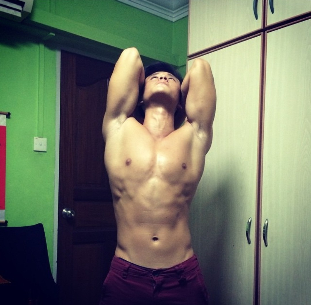 fuckyeahsgbois:  kenefkenef:  flufffyclouds: jcbo:   Wtf why are all the hot guys