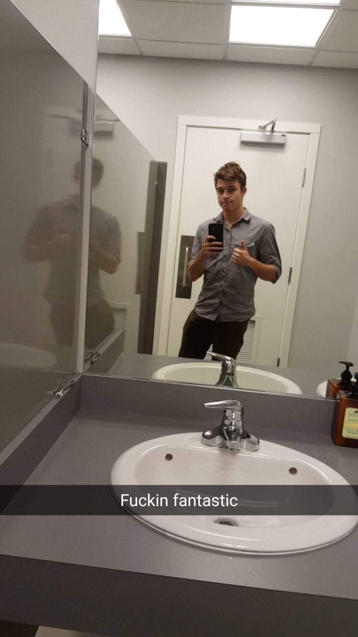 boytoythings:  STRANGE BOY FROM SNAPCHAT