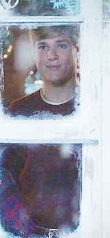  Chris Dollanganger + smiles 