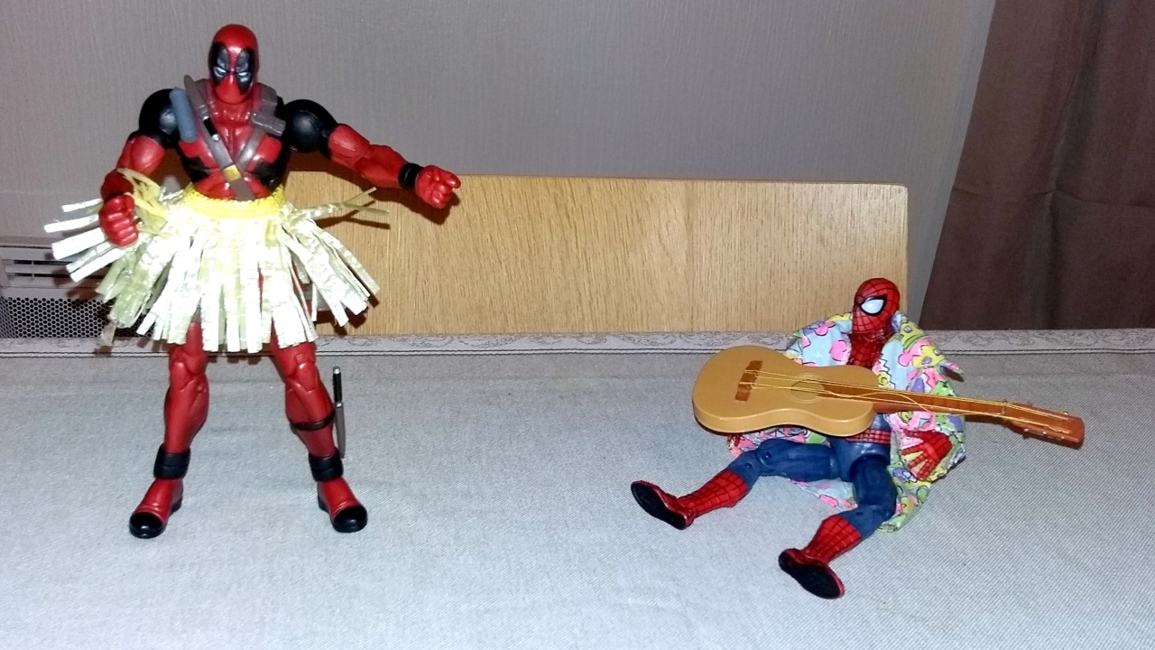 ask-spiderpool:  For Sci : Petey and Wadey on their Bahamas vacation!from Marie (wadewilson-parker)Absolutely