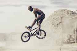 beardsandsox:  Nigel Sylvester  