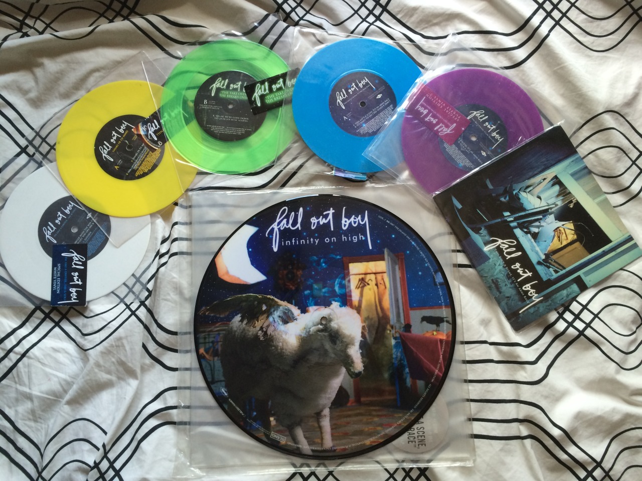 andrewhurleys:  i completed my infinity on high collection today nbd