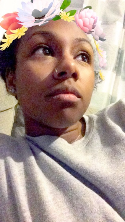 idontseatheporpoise:  idontseatheporpoise:  I can see me dying slowly every time I take a selfie  L O V E M E