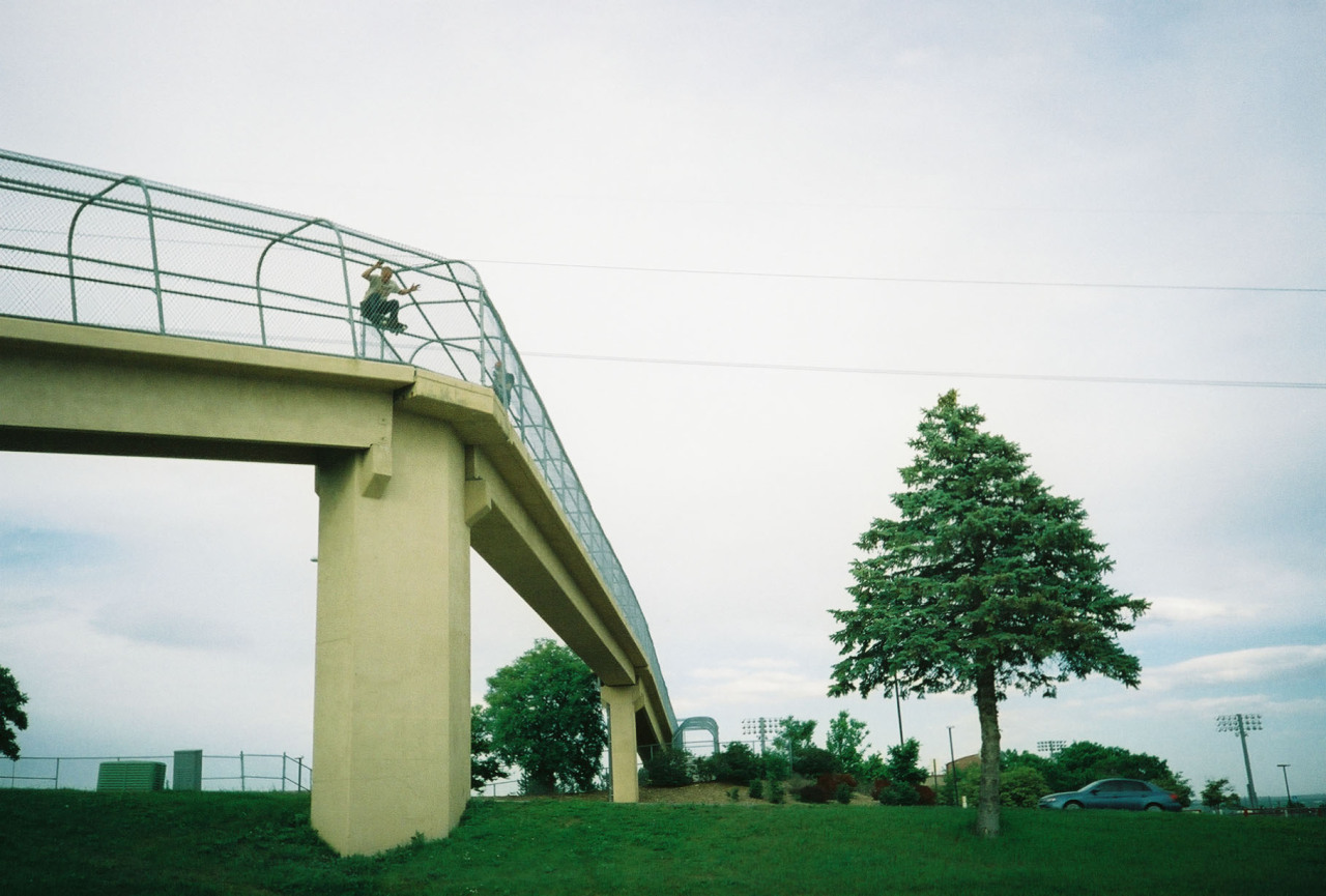 skateboardsandbooks:
“ Kody Kohlman, 50-50.
Thornton, Colorado.
June, 2014.
”