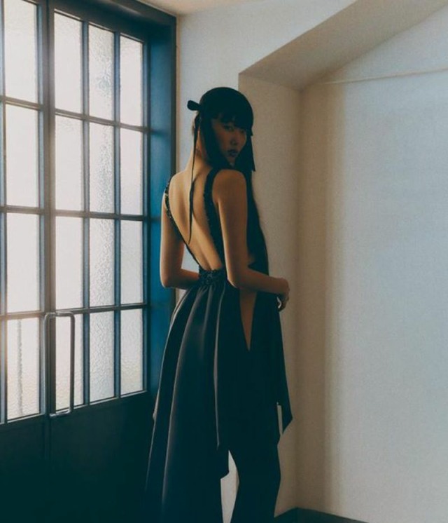 distantvoices:Yoon Young Bae By Park Jongha For ELLE Korea December 2020