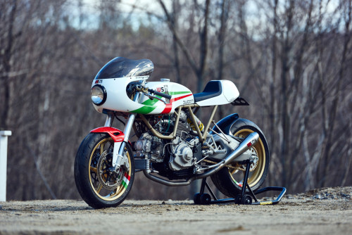 XXX caferacerpasion:  Awesome Ducati Cafe Racer photo