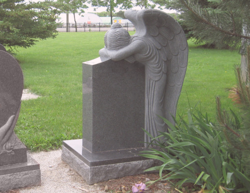 dollgraves:  blank tombstone 