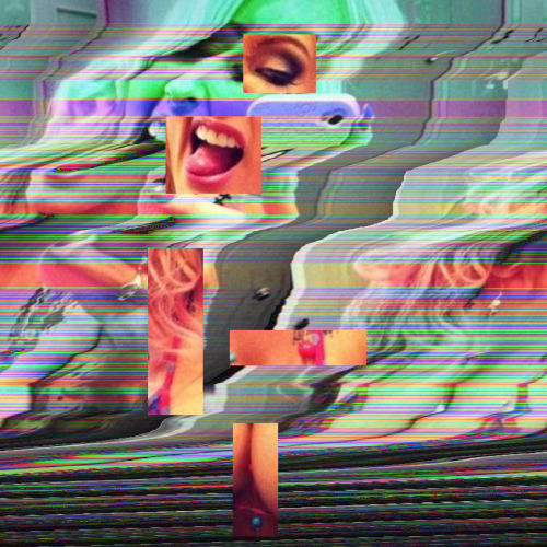 Glitch dat blonde! Selfshooters got glitched! porn pictures