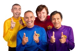 andrewbelami:  costcosavedmylife:  andrewbelami:  this is the last known photograph of all 4 members of The Beatles together. John Lennon (purple shirt) would be dead just 2 weeks after this was taken.  I’m almost %100 percent sure this is the wiggles…?