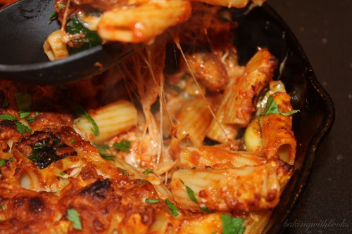 Baked Chicken &amp; Zucchini Rigatoni Ingredients 1 box (1 lb) rigatoni noodles 1 lb boneless, s