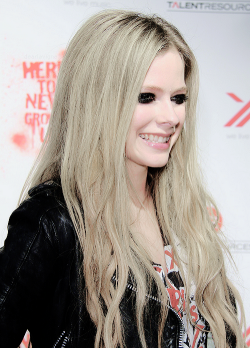 avril lavigne blog