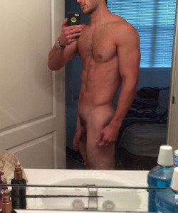 txcwbysexy:  Hot damn I want him