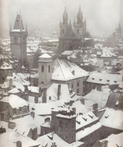 lostandfoundinprague:  Winter Prague by Hynek