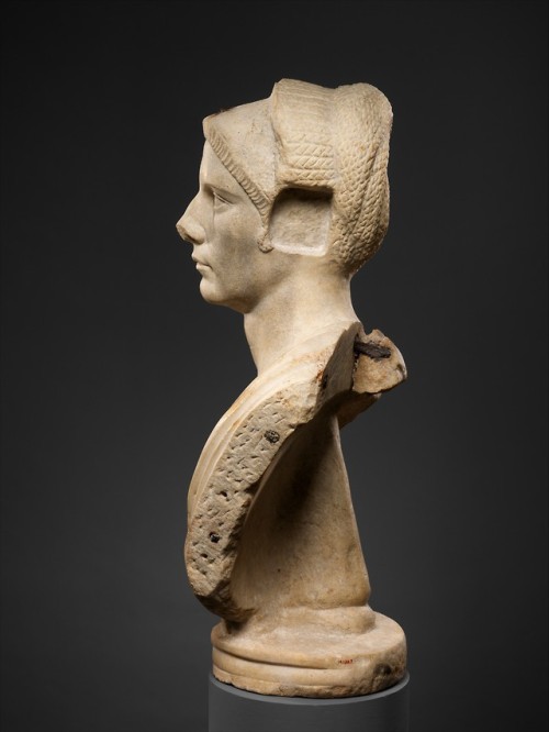 theancientwayoflife:~ Marble portrait bust of a woman. Period: Trajanic Date: ca. A.D. 100–120