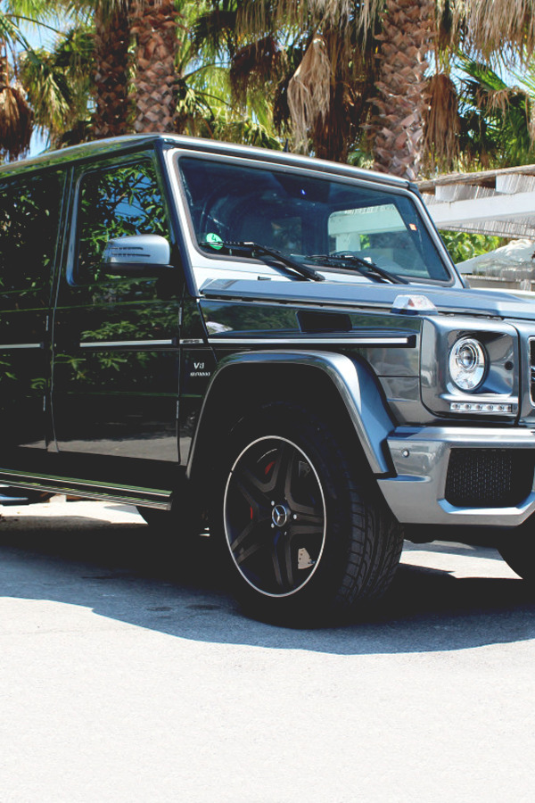 Premium Elegance.