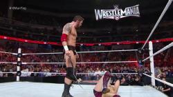 cuddlycorey:  Wade Barrett “showing off”