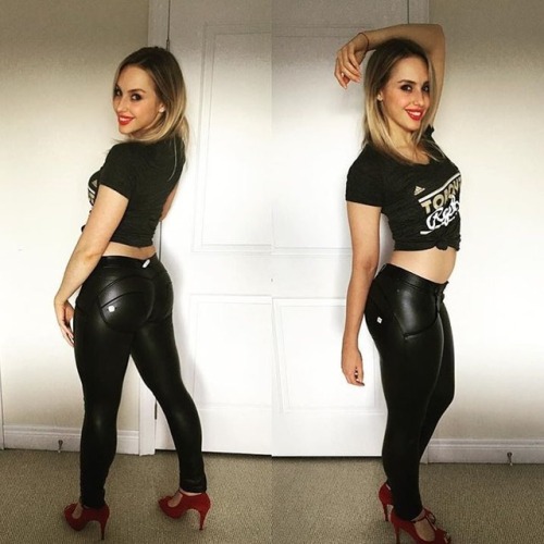 leatherleggings