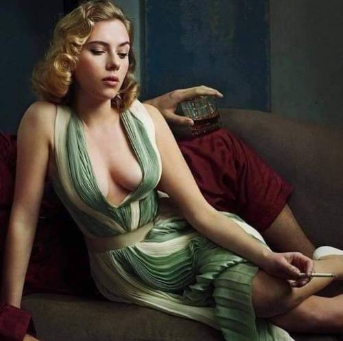 hotcelebritiez: Scarlett Johansson