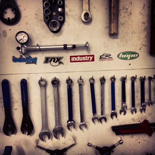 industryclothingco:  Fixing a few whips today. #mtb #afan #skyline #skylinecycles #mountainbike #sna