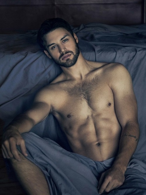 vispreeve:actor: Ryan Guzman