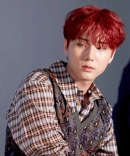 lixikan:young k + < the book of us: gravity > jacket making