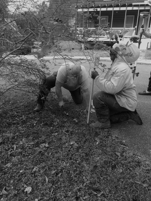 This week, we met with Robert Hoggle, a friendly local site surveyor!He met us at our site property 