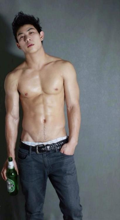 DamnAsianGuys!
