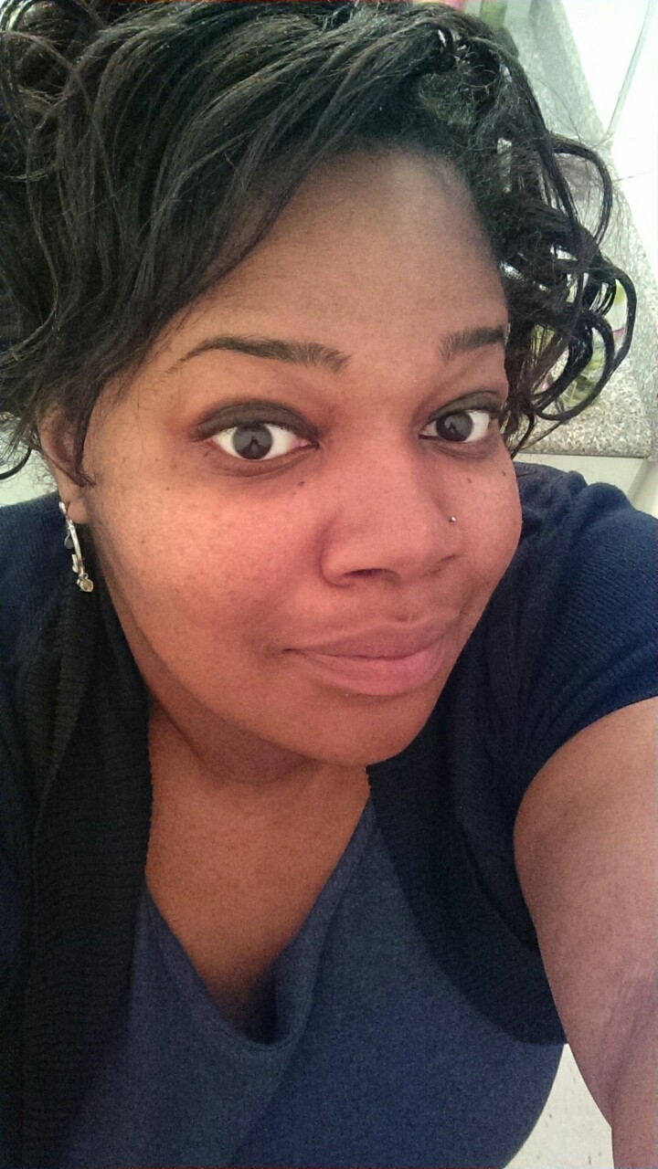 justanothertauruswoman:  Am I too late? #blackout #blackgroupmehasnochill #biggirldontcare