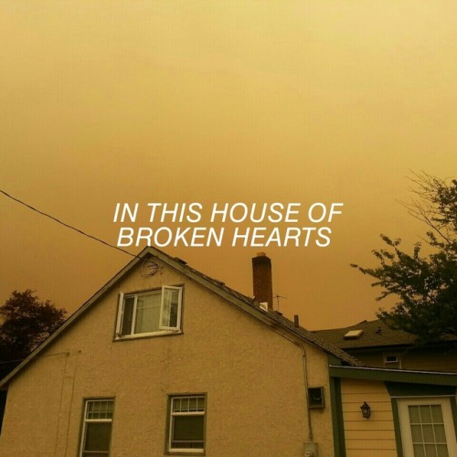 onedirectionslyrics: and yes we tried, to hold on tight.