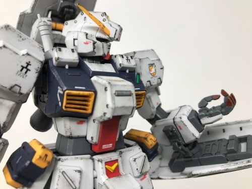 bigdaddycruiser:  Completed MG Hazel Custom! This really shouldn’t have been P-Bandai but it’s worth hunting down!