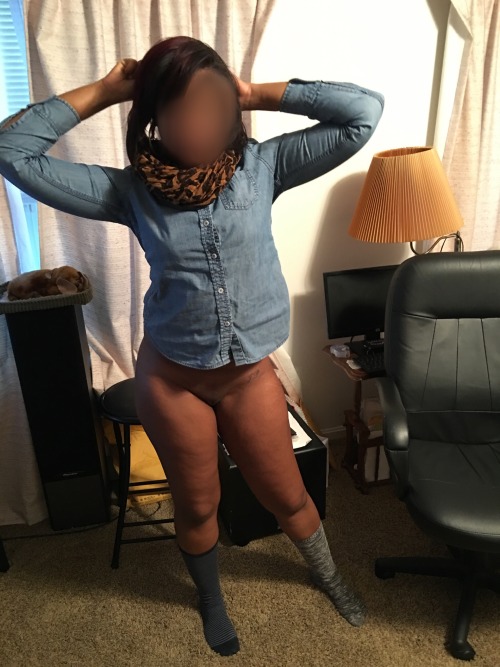 ablackthot:  When come thru and her pants are already off 😍
