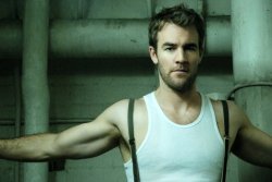 furrific:  James Van Der Beek. (Source: skindeeper) 