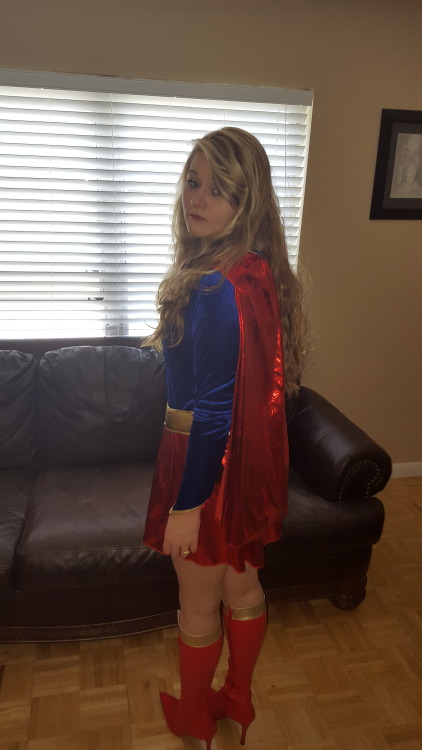 whitneywisconsin:  Super girl #1went all out with the super girl themGets more intense as this comic series continuesstick around for super girl #2masturbation is my kryptonite