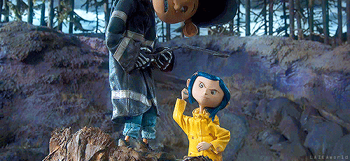 laikaworld:  coraline punching wybie {x}  requested by deathdragon9000